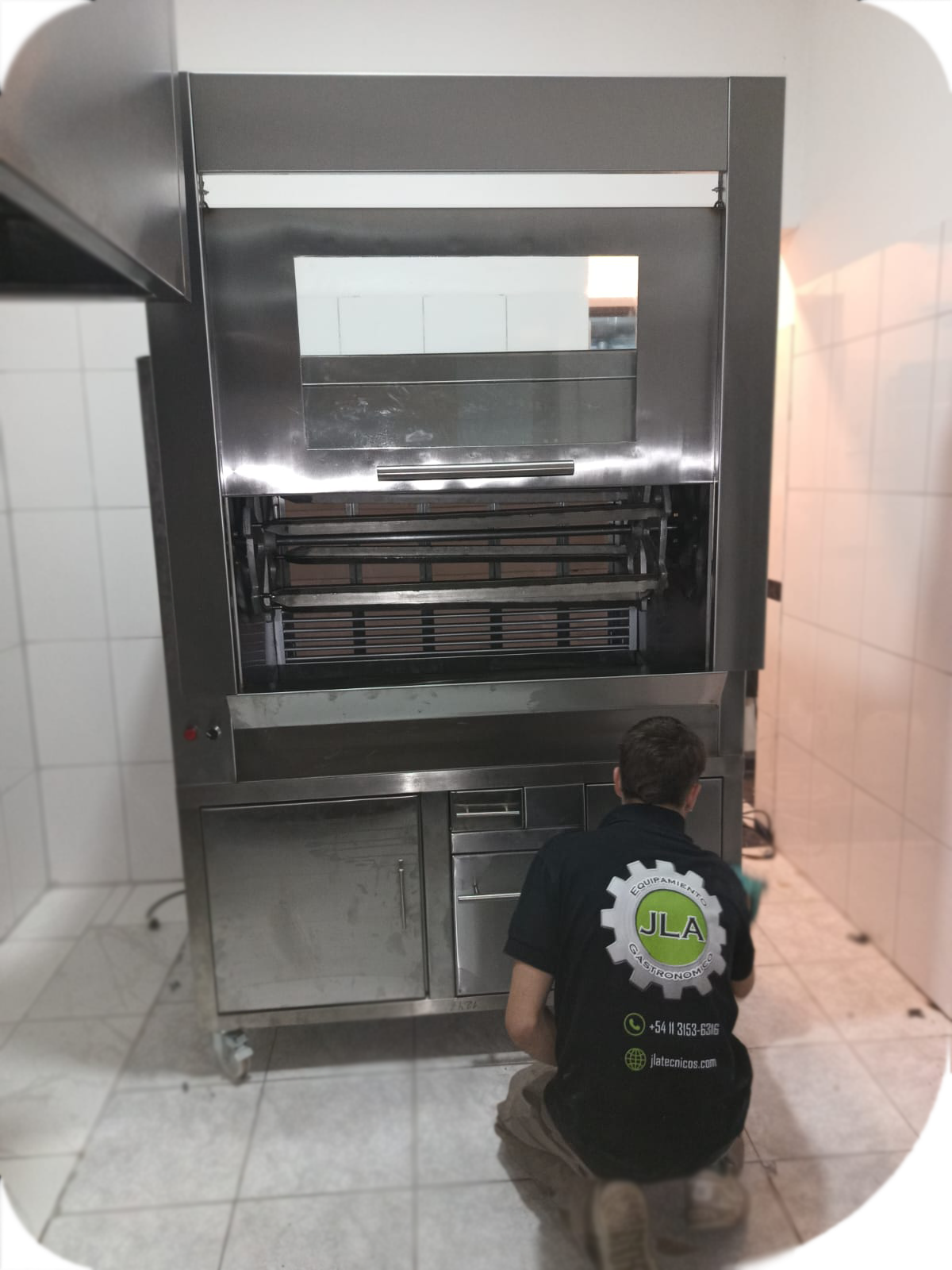 Técnico especializado en hornos y panificadoras